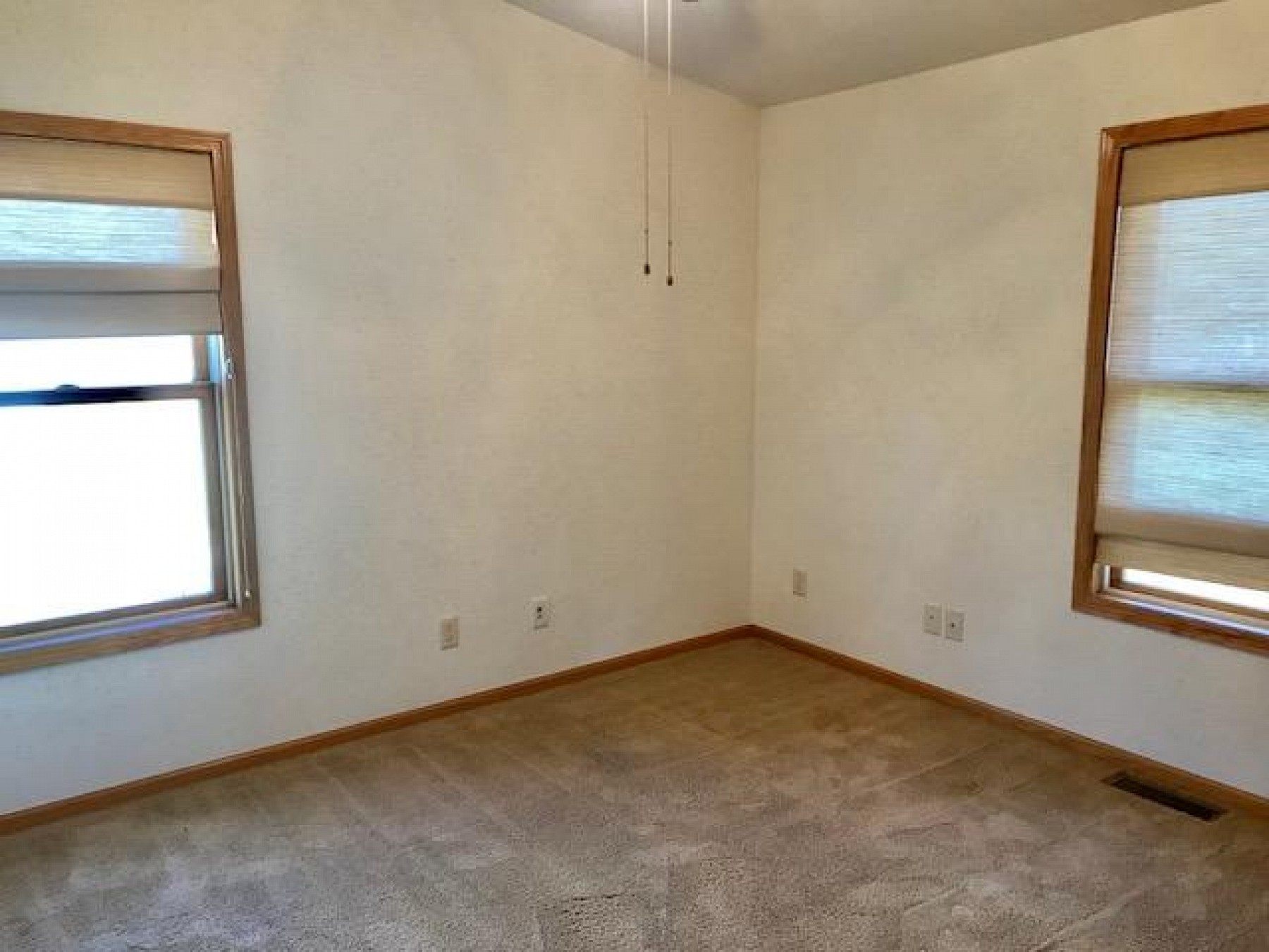 409 Pelican Drive, Elkton, SD 57026