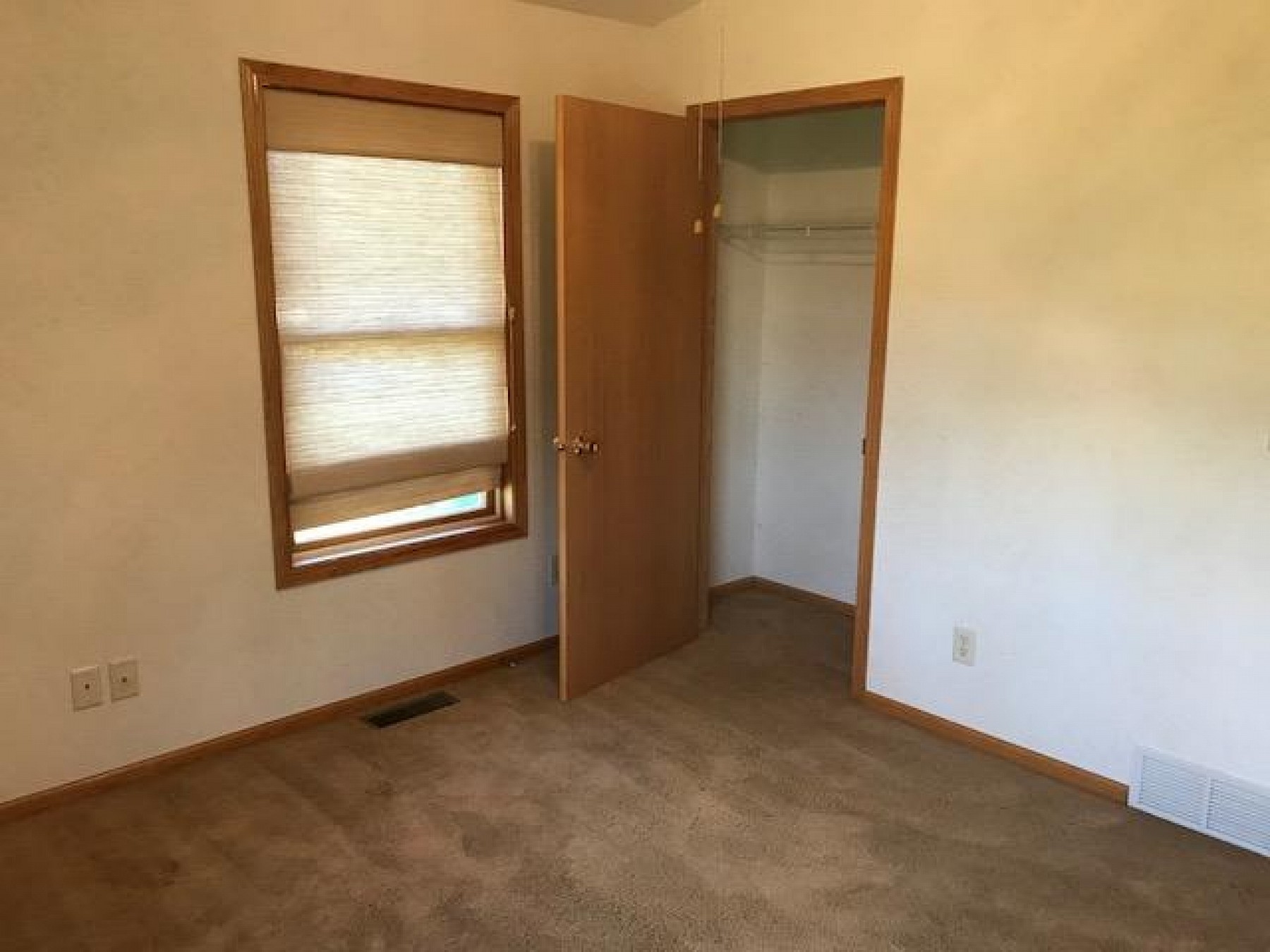 409 Pelican Drive, Elkton, SD 57026