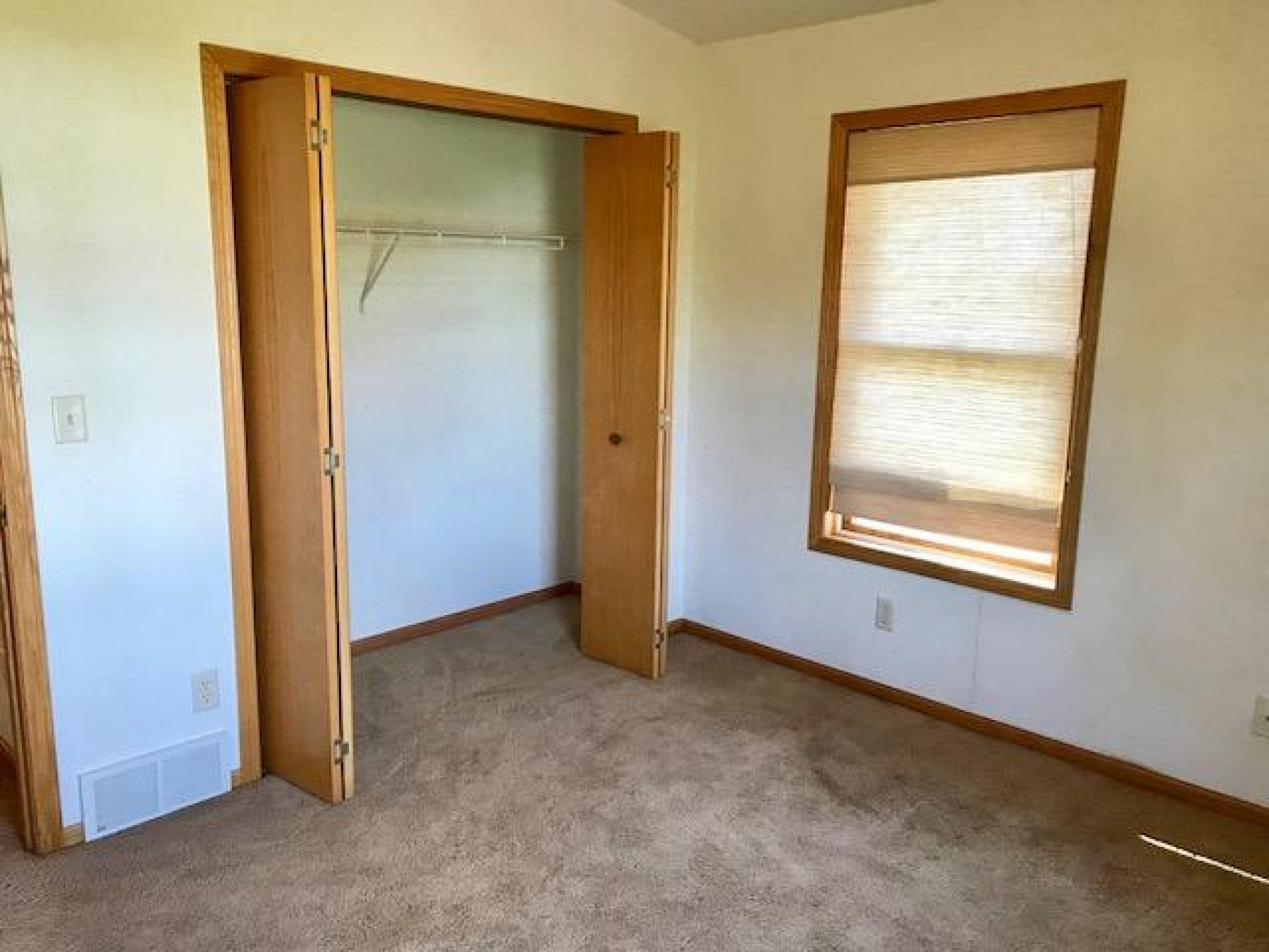 409 Pelican Drive, Elkton, SD 57026