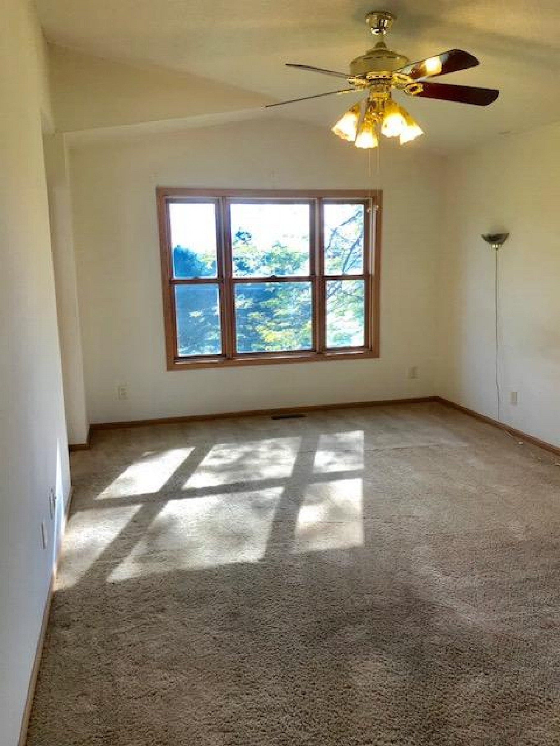 409 Pelican Drive, Elkton, SD 57026