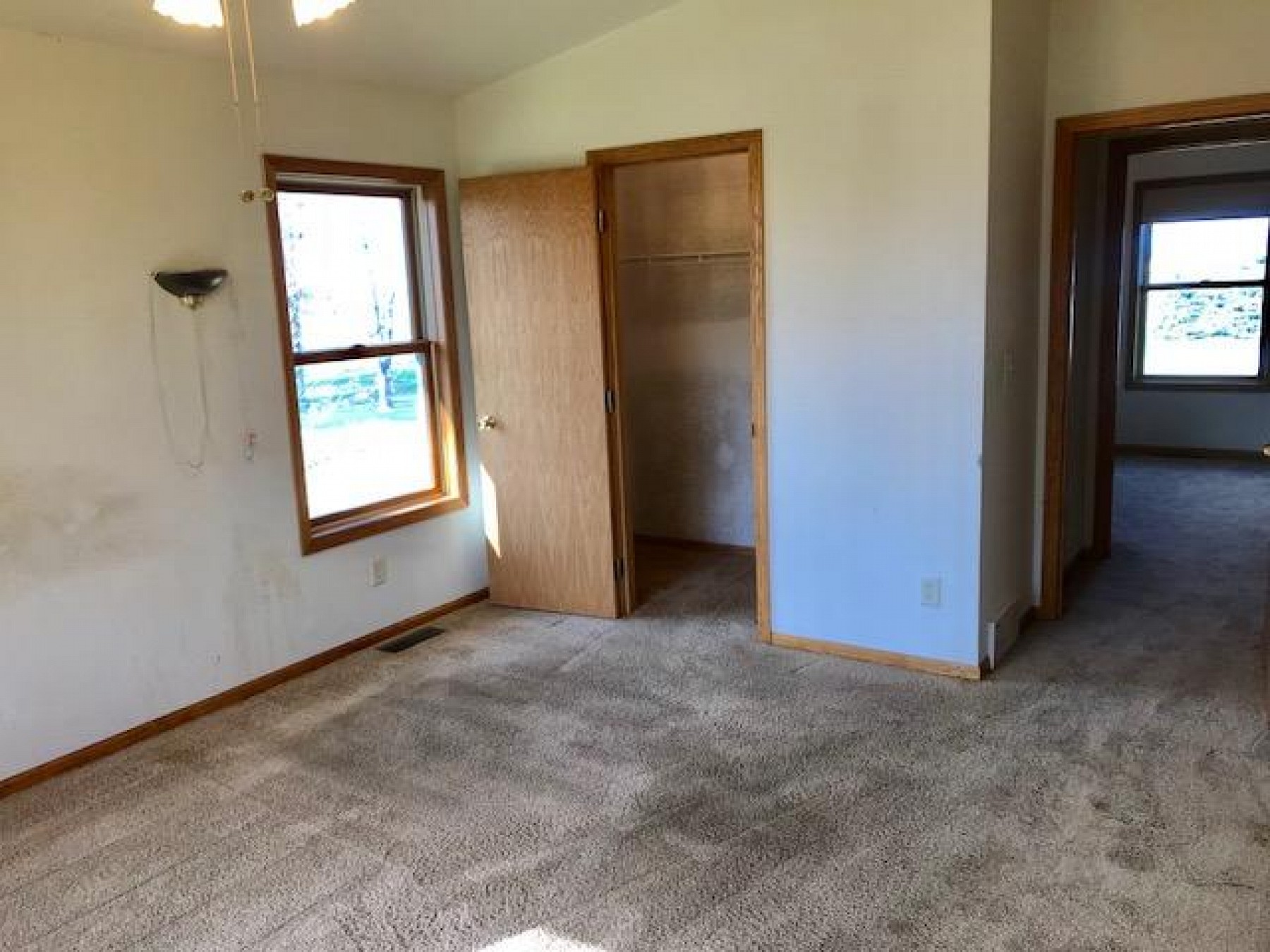 409 Pelican Drive, Elkton, SD 57026