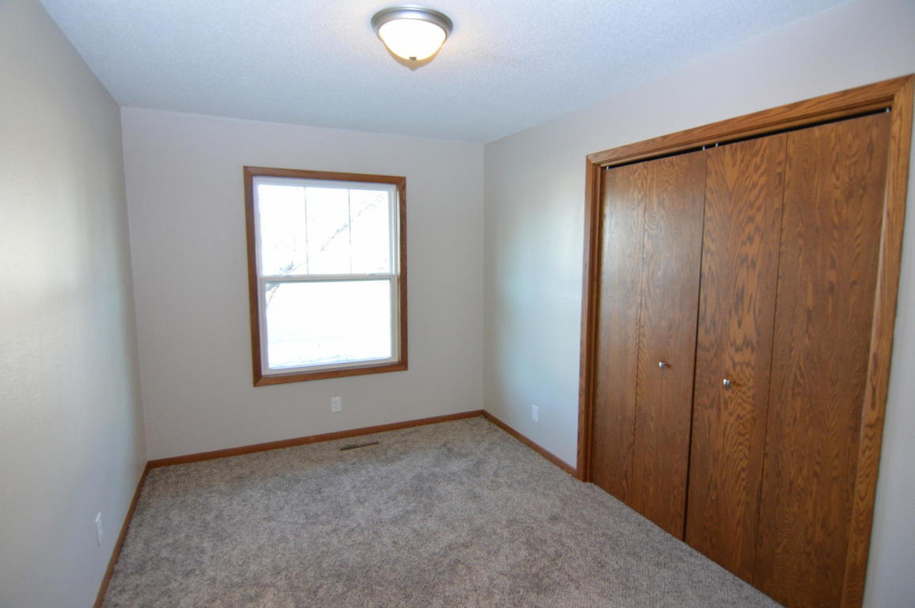 705 ELM Avenue, Flandreau, SD 57028