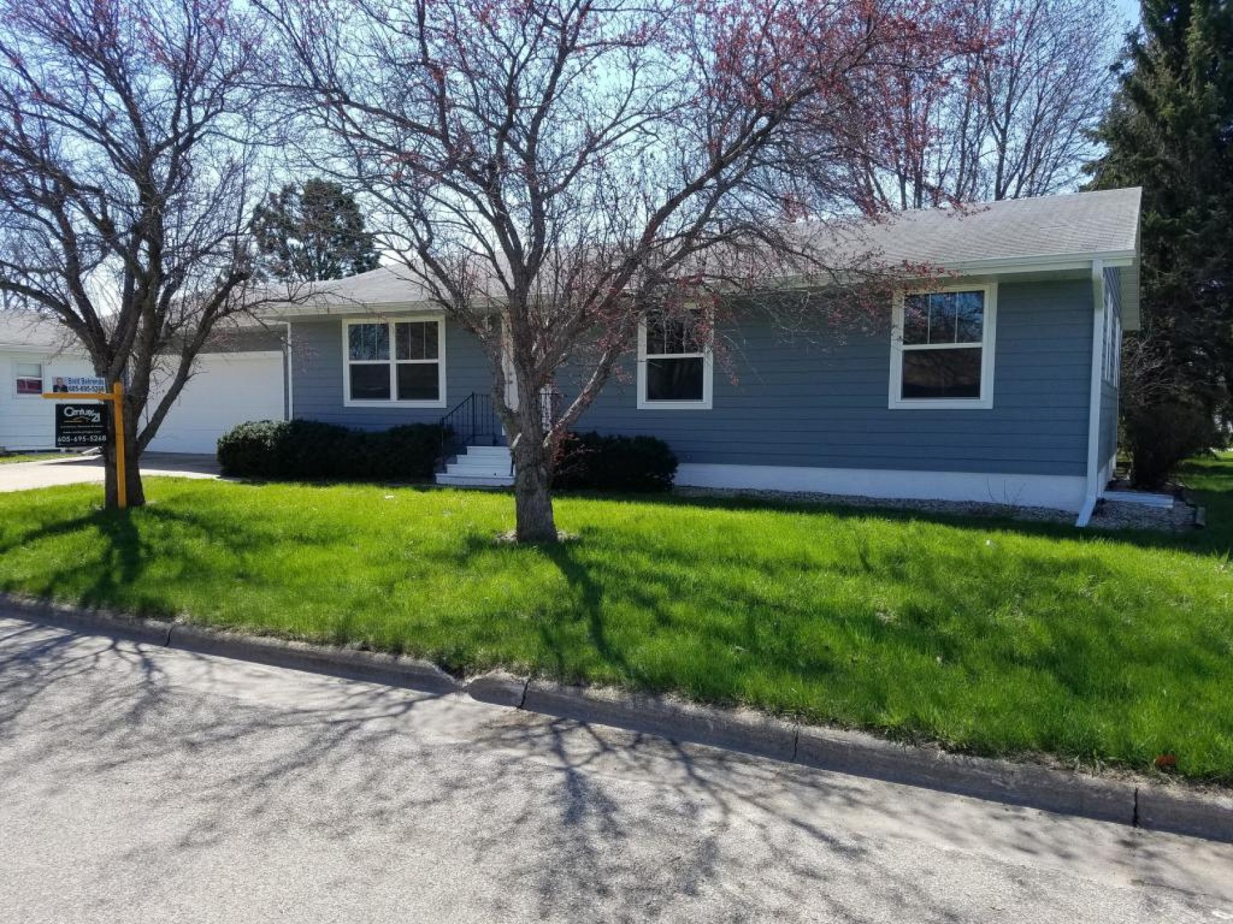 705 ELM Avenue, Flandreau, SD 57028