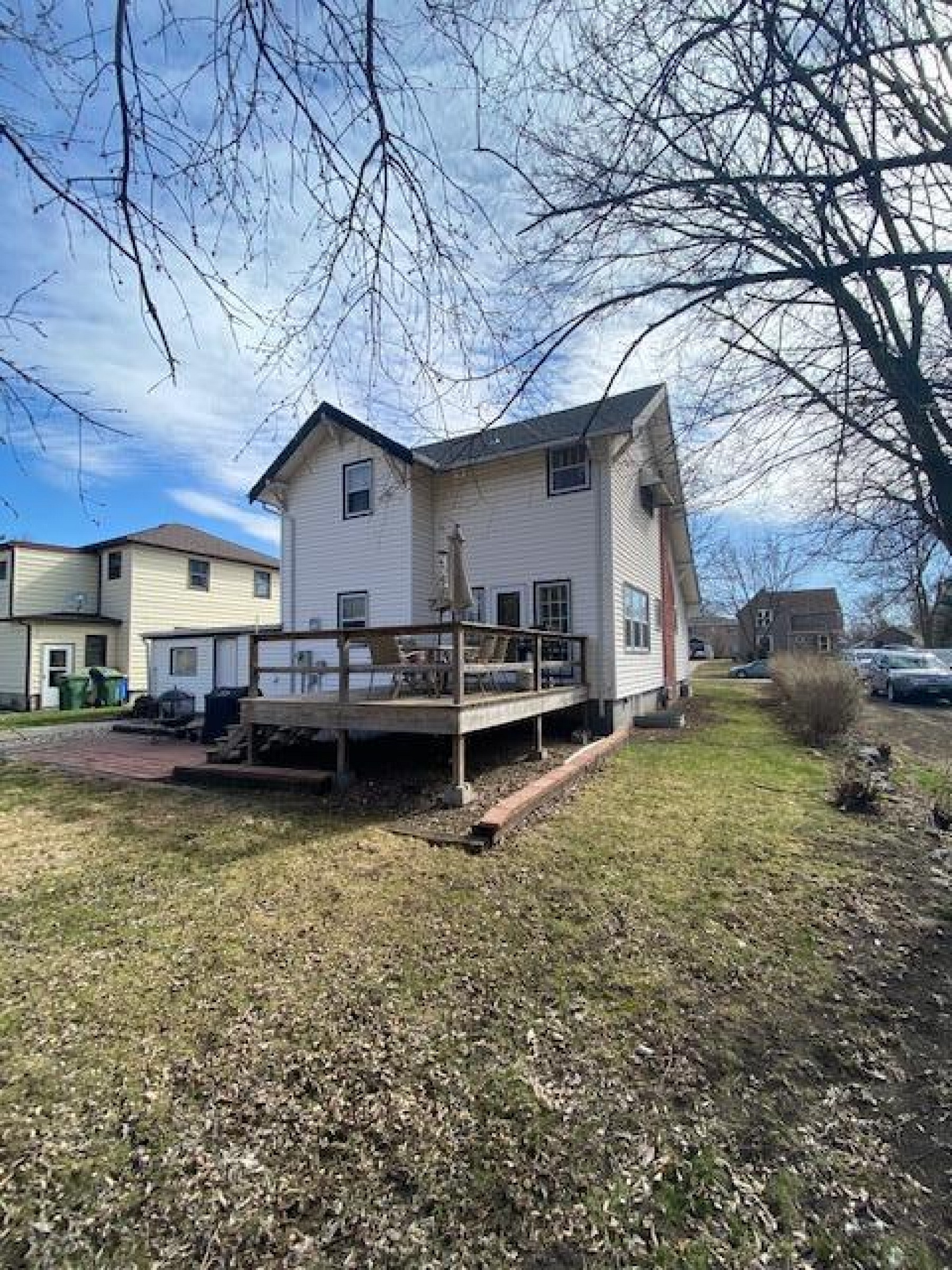 925 6th Avenue, Brookings, SD 57006