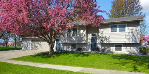 1226 Camelot Drive, Brookings, SD 57006