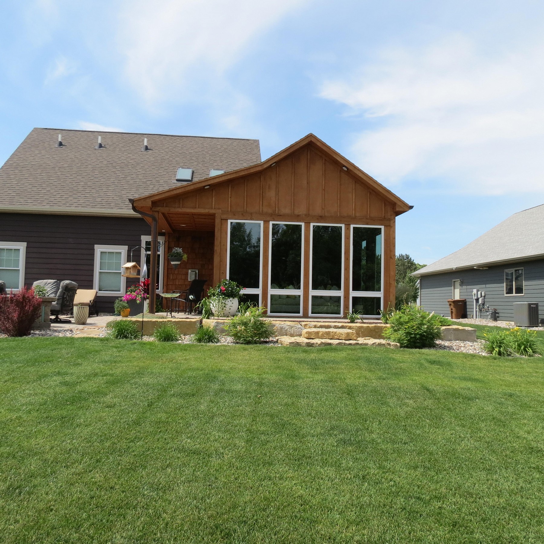 1137 Indian Hills Road, Brookings, SD 57006