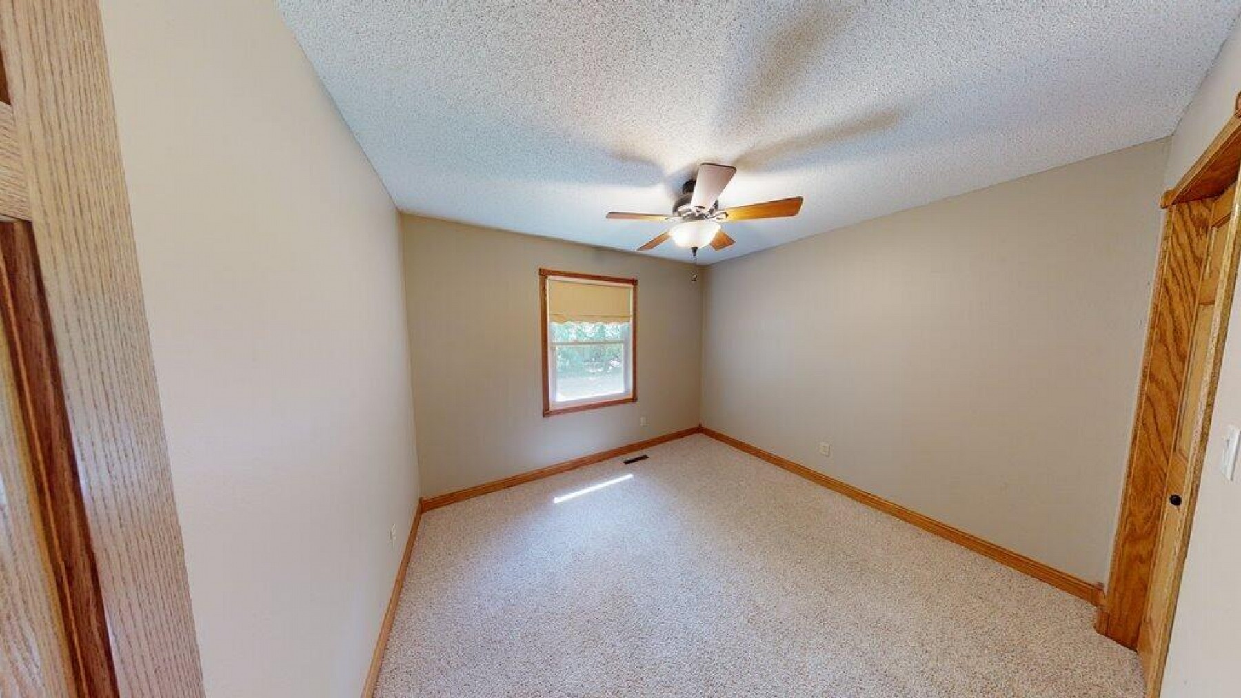 1156 Squire Court, Brookings, SD 57006
