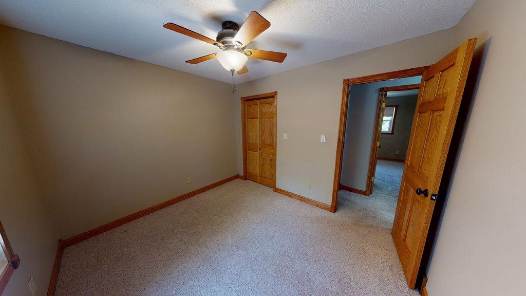 1156 Squire Court, Brookings, SD 57006