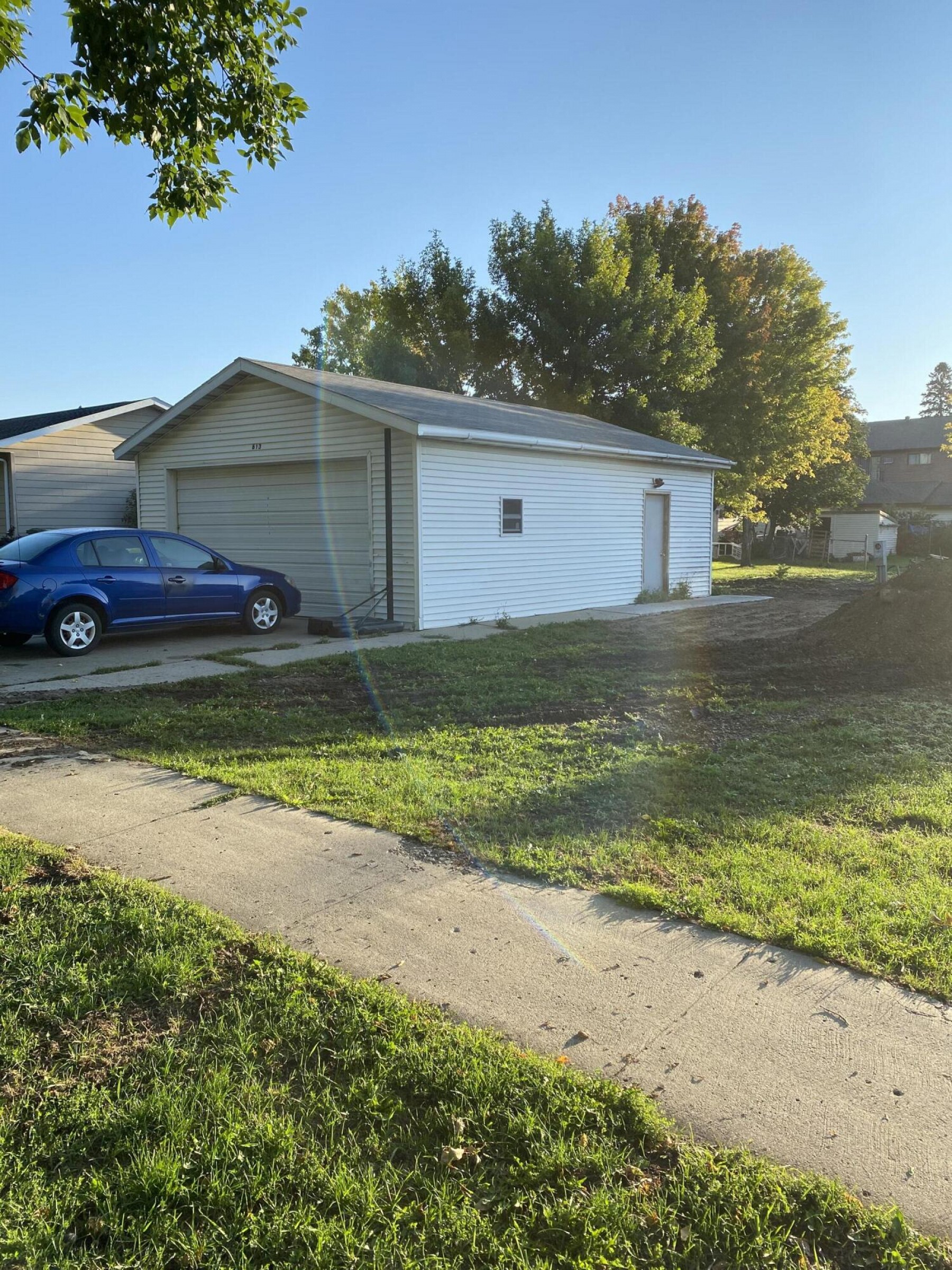 613 6th Avenue S, Brookings, SD 57006