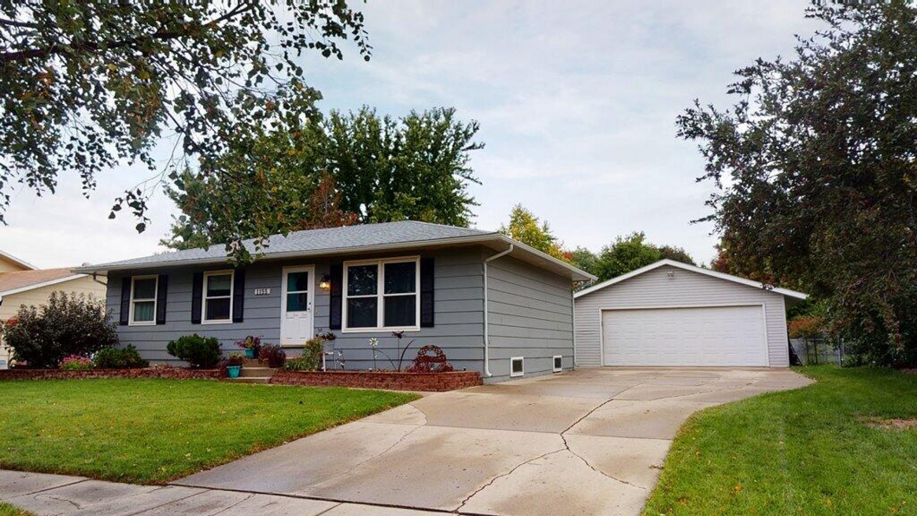 1155 Squire Court, Brookings, SD 57006