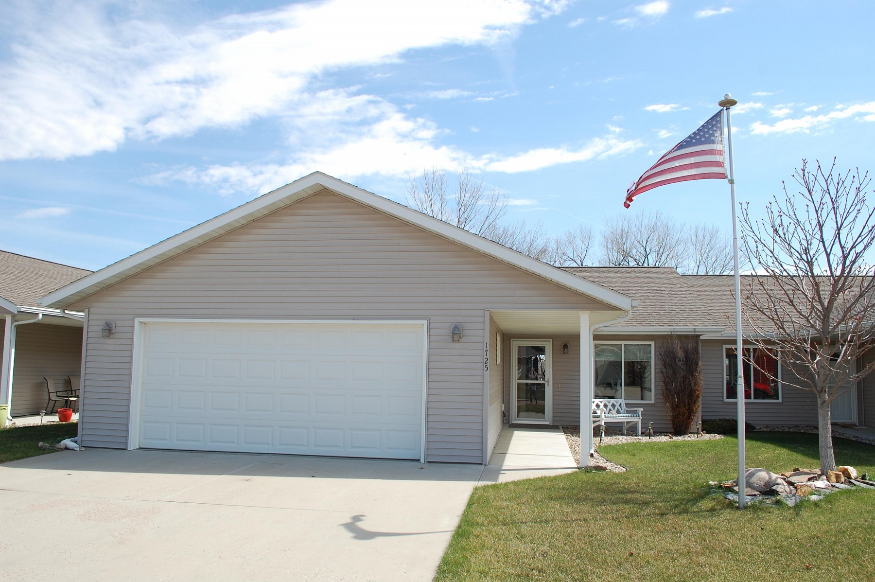 1725 9th Avenue S, Brookings, SD 57006