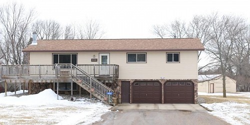 236 Maple Drive, Brookings, SD 57006