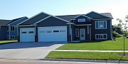 242 Blue Bell Circle, Brookings, SD 57006