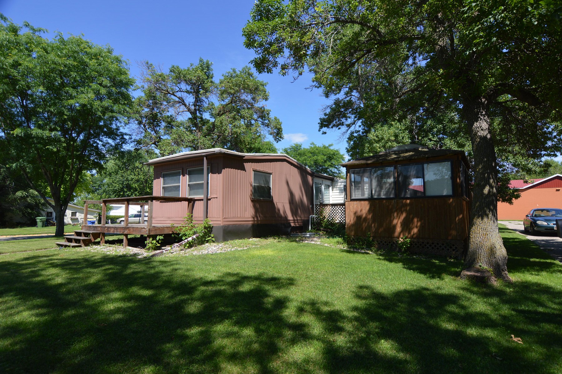 203 6th Avenue S, Brookings, SD 57006