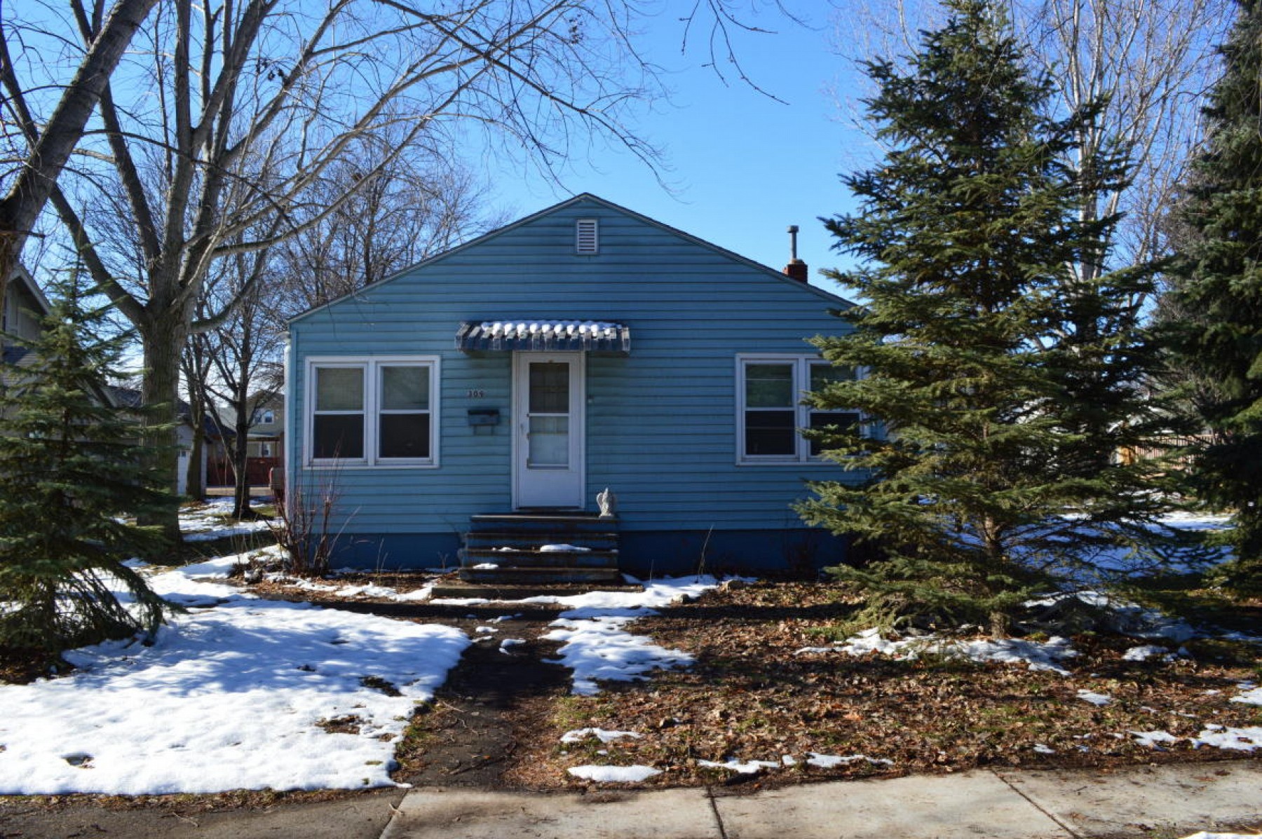 309 WEST Avenue N, Madison, SD 57042