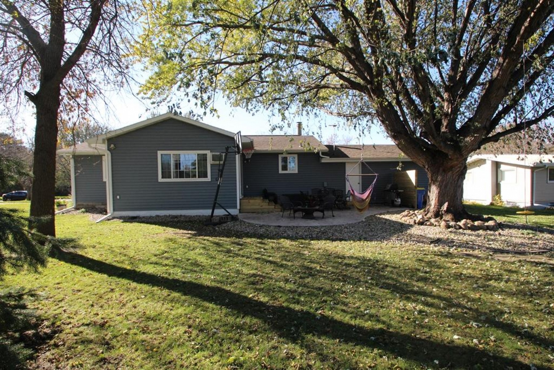 1031 Orchard Drive, Brookings, SD 57006